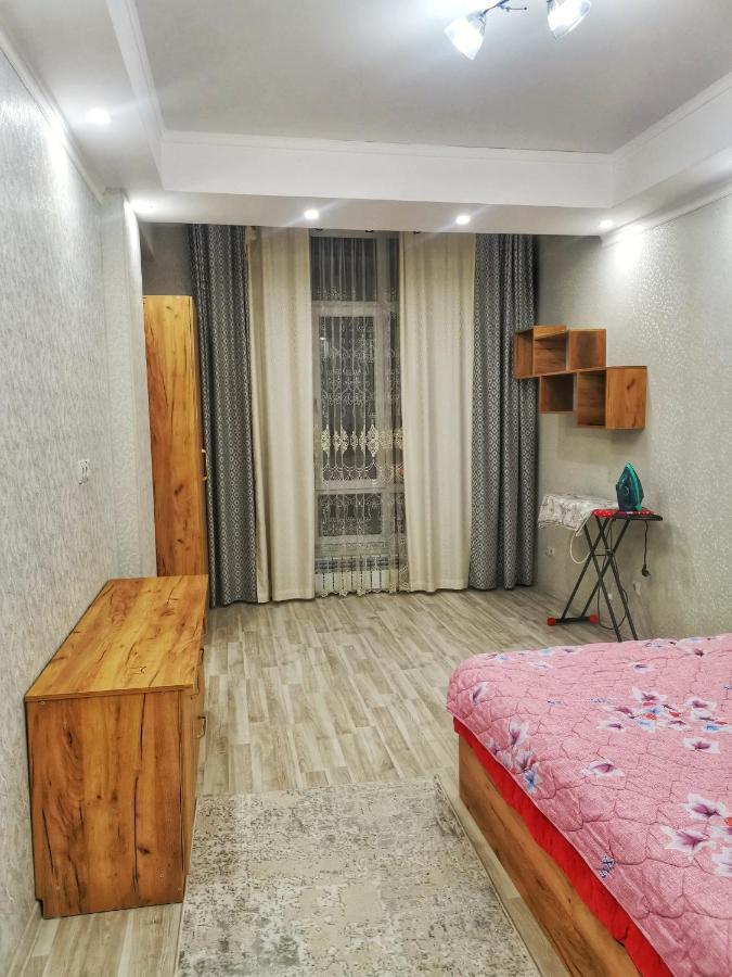 Central Apartment Bishkek Exterior photo